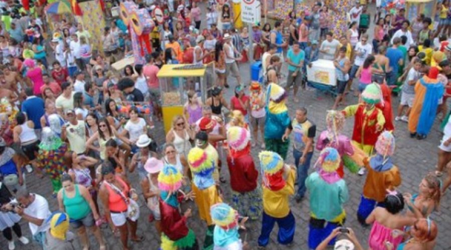 [Carnaval no interior da Bahia tem abertura oficial nesta sexta-feira (21)]