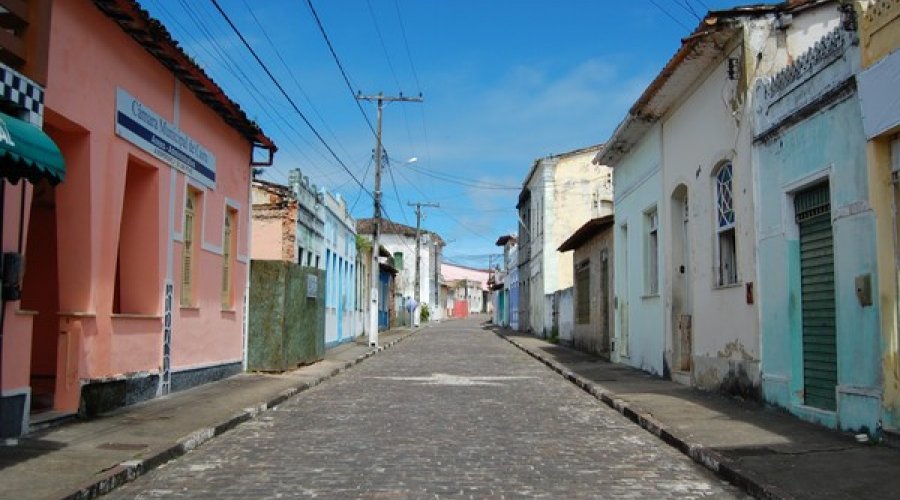 [Apenas 16 dos 417 municípios da Bahia apresentam índice de isolamento social acima de 50%]