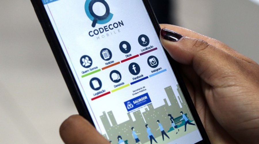 [Codecon calcula dívidas de consumidores através da internet]