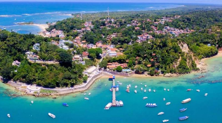 [Turismo na Bahia cresce 48% entre julho e agosto]