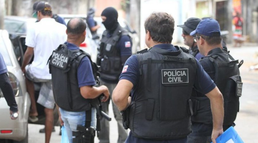 [Governo da Bahia nomeia 183 novos profissionais para a Polícia Civil]