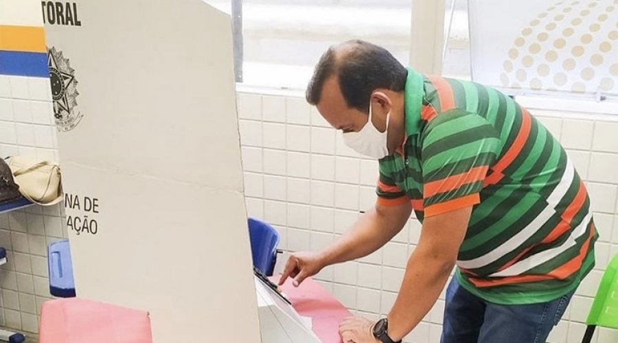 [Com 34,60% das urnas de Salvador apuradas, Geraldo Júnior lidera votação para vereadores]