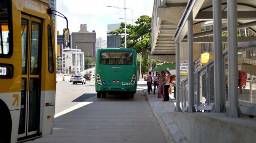 [Linhas de ônibus de Salvador passarão por mudanças a partir deste sábado ]