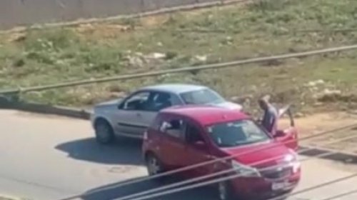 [Vidros de carro de motorista de aplicativo é destruído por suposto policial em Vitória da Conq...]