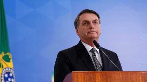 [Apoiadores de Bolsonaro retomam articulação por PEC que blinda ex-presidentes de prisão]