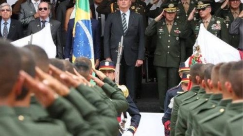 [7 de Setembro: Bolsonaro convida presidentes da África e Europa para desfile]