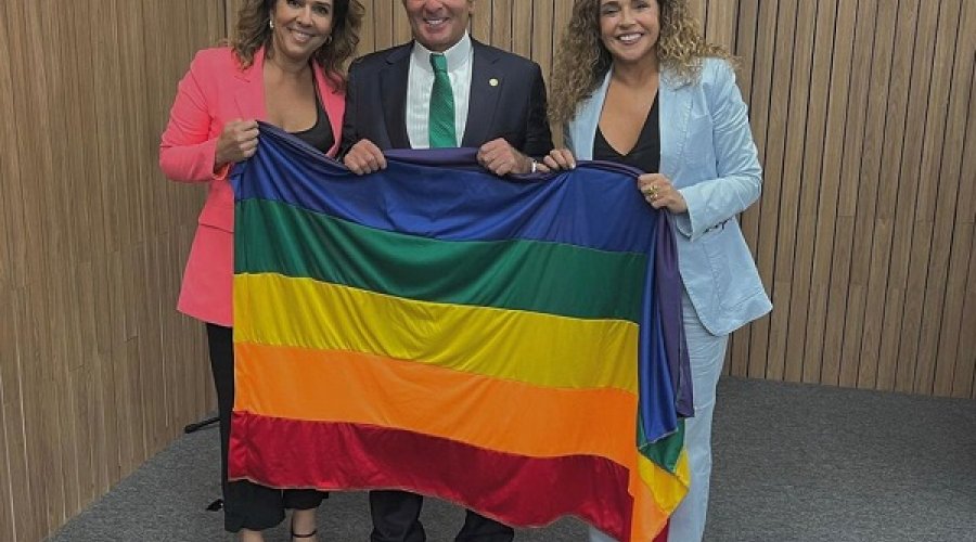 [Daniela Mercury celebra vitória da comunidade LGBTQIA+: ‘Dia histórico’]