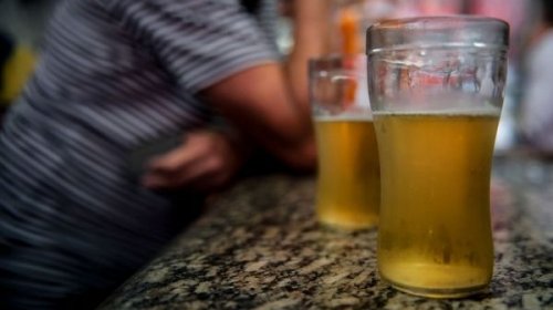 [Cinco municípios baianos proíbem a venda de bebidas alcoólicas no domingo]