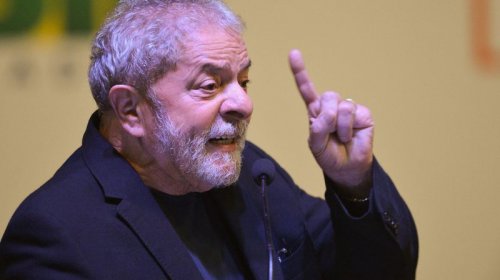 [Lula se torna candidato com mais votos na história do Brasil no primeiro turno]