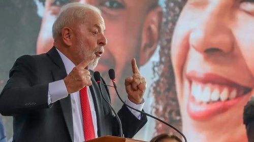 [Lula anuncia obras do PAC Seleções com R$ 23 bilhões em investimentos]