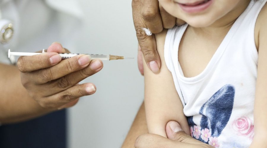 [Em 2018, mais de 20 milhões de crianças não foram vacinadas no mundo]