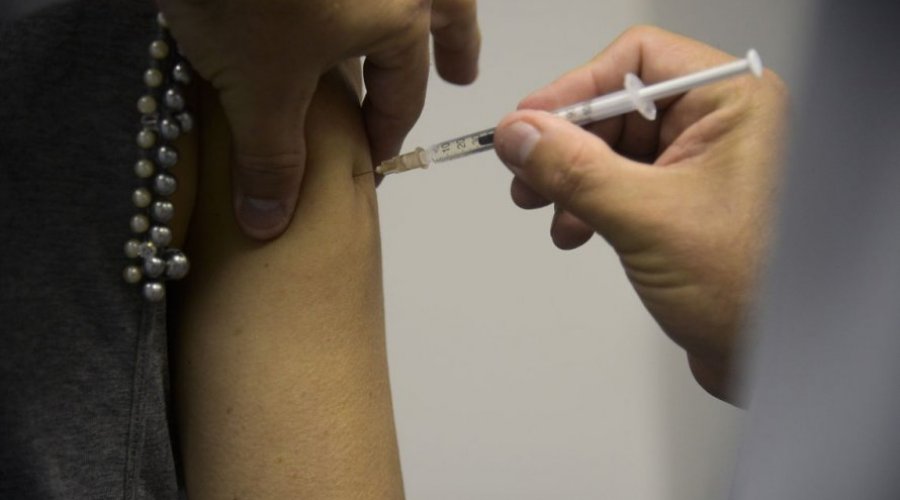[Nova etapa da campanha contra o sarampo vacina jovens de 20 a 29 a partir desta segunda (18)]