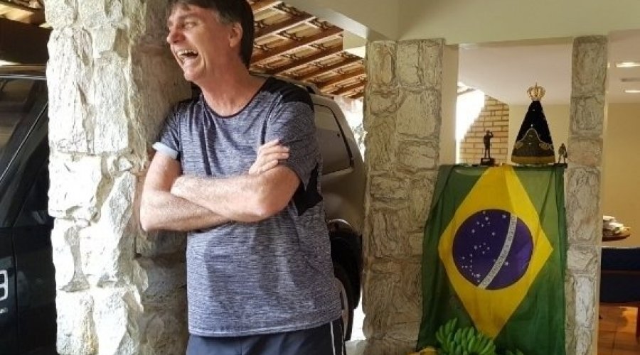 [Bolsonaro antecipa retorno a Brasília]