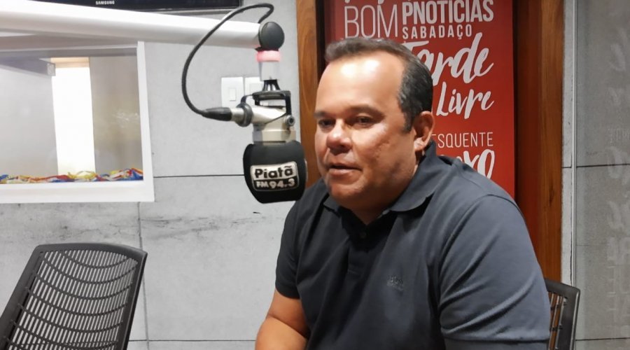 [Geraldo Júnior afirma que não é momento para falar de política, mas crava vitória de Bruno Reis nas eleições  ]
