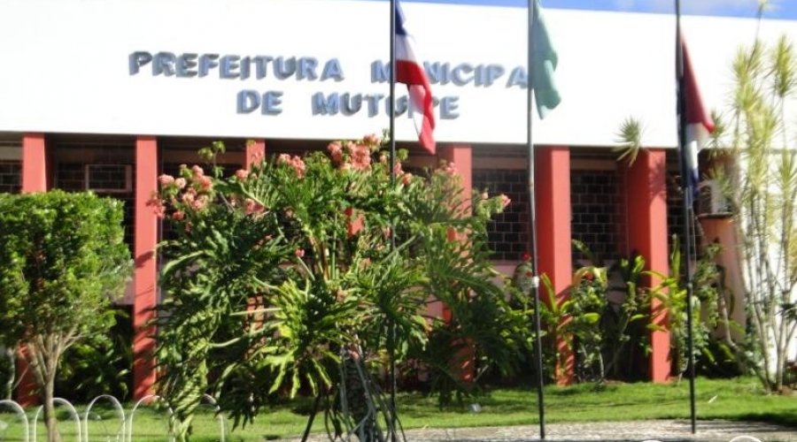 [Presidente da Câmara de Vereadores de Mutuípe denuncia funcionária fantasma na prefeitura]