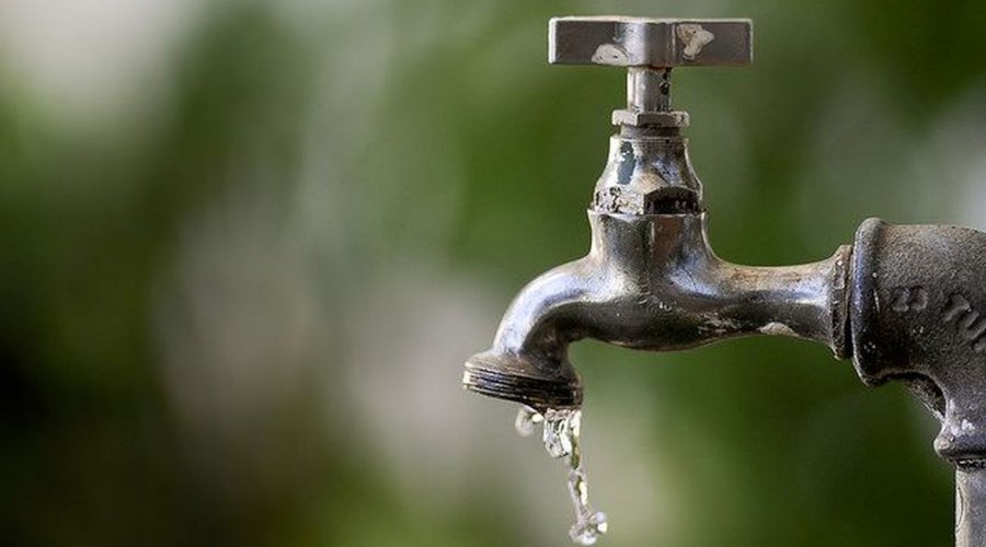 [Abastecimento de água é interrompido em áreas de Salvador para correção de vazamento]