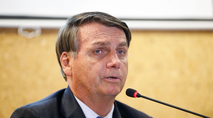 [Bolsonaro diz que está aberto a sugestões para recuperação da economia]