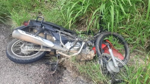 [Motociclista morre depois de bater em caminhão no norte da Bahia]