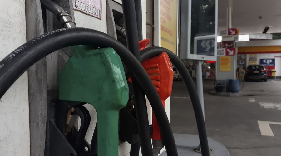 [Preço da gasolina chega a R$ 7,27 e é o mais alto registrado pela ANP]
