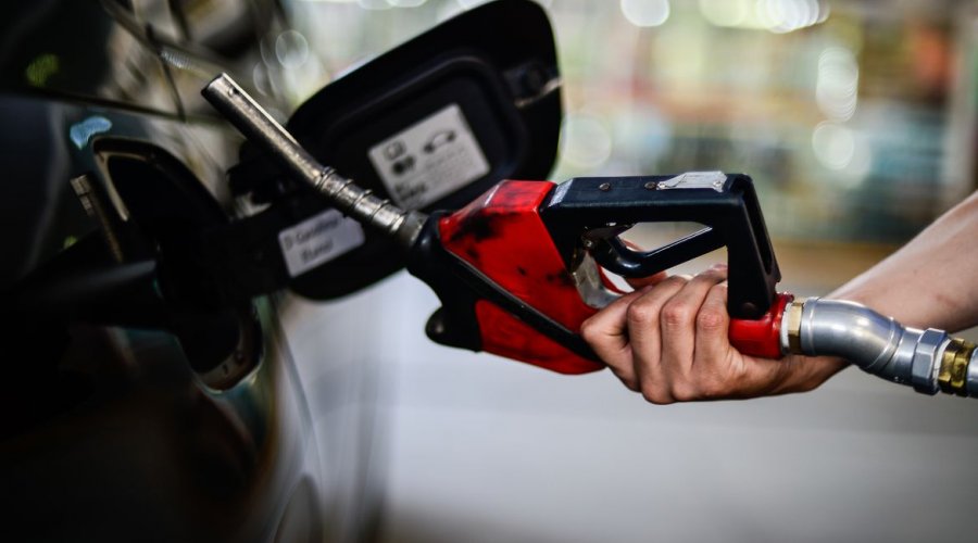 [Congresso aprova PLN que facilita redução de preços dos combustíveis]