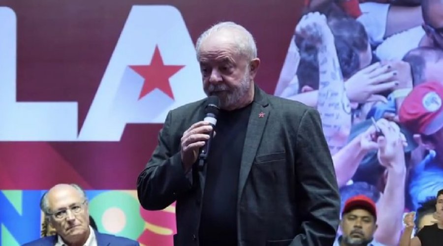 [Lula sobre resultado do Datafolha: ‘Imagino que o Bolsonaro não dormiu ontem à noite’]