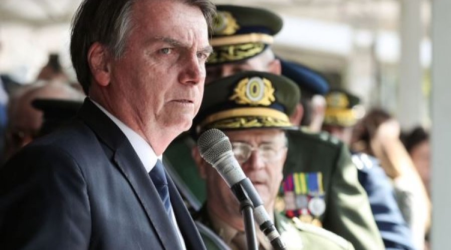 [Aliados aconselham Bolsonaro a evitar ataque às urnas e ao TSE]