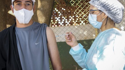 [Confira esquema de vacinação contra Covid-19 em Salvador nesta sexta-feira]