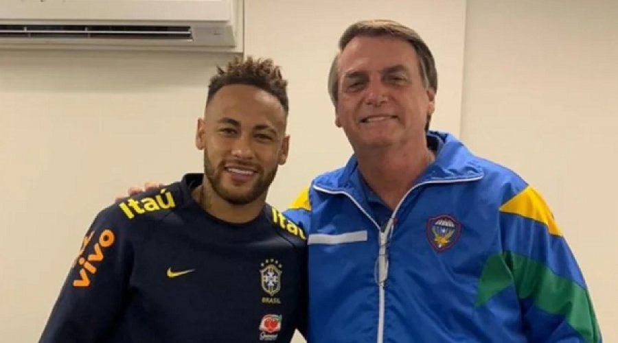 [Bolsonaro agradece presente de Neymar e dá conselho: Que se exploda os que querem o teu mal]