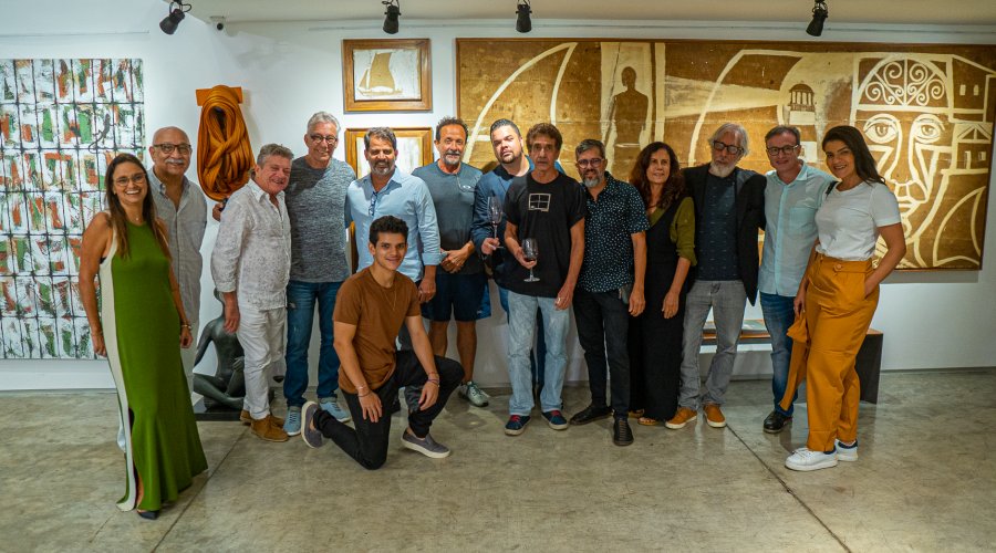 [Grupo André Guimarães assina com 10 artistas baianos para lançamento imobiliário]