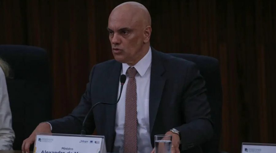 [8 de janeiro: Moraes vota por tornar réus membros da cúpula da PMDF]