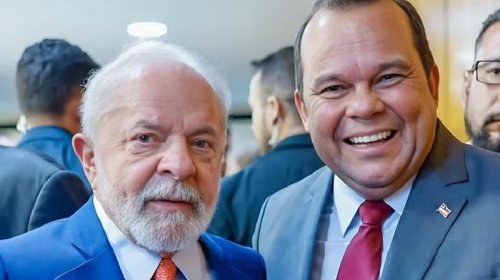 [Geraldo Júnior acusa Bruno Reis de apoiar Bolsonaro após assumir discurso de esquerda ]