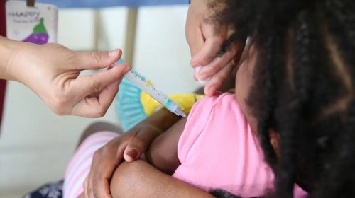 [Comissão aprova criação do Programa de Vacinação em Escolas Públicas]
