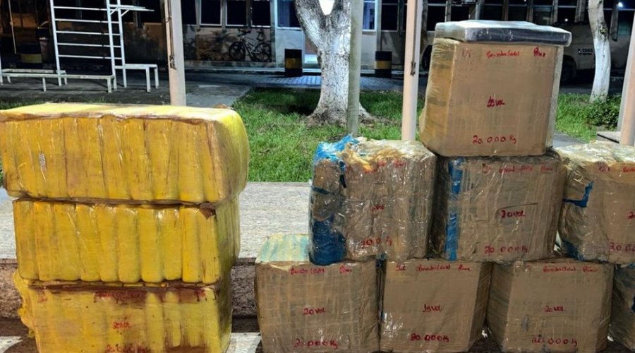 [Mais de 200 kg de entorpecentes são apreendidos durante operação no sul da Bahia; dois suspeitos foram presos]